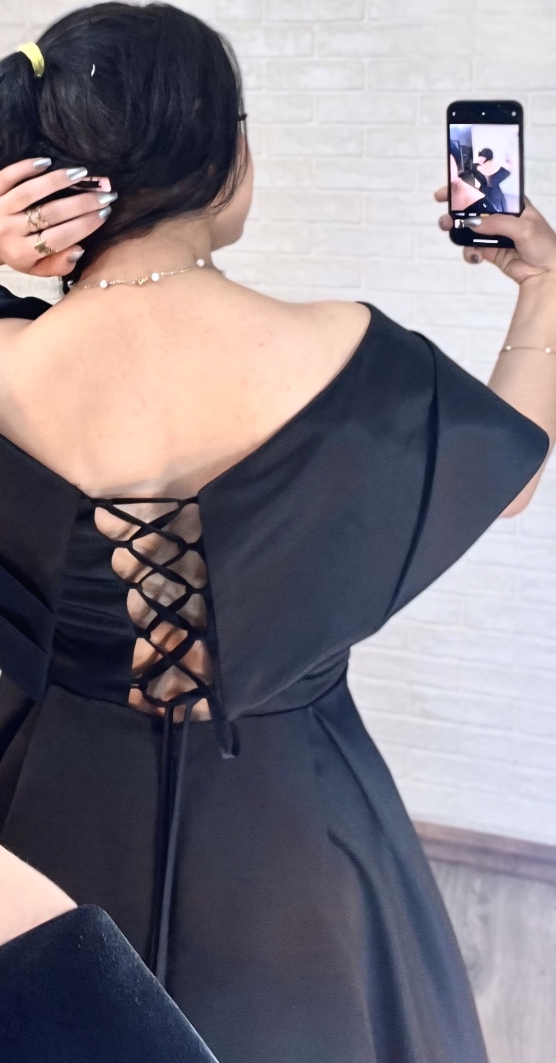 ماکسی ساتن یقه پلیسه مشکی